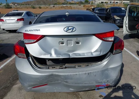 2011 Hyundai Elantra Gls z USA, uszkodzony, nr VIN 5NPDH4AE7BH055644